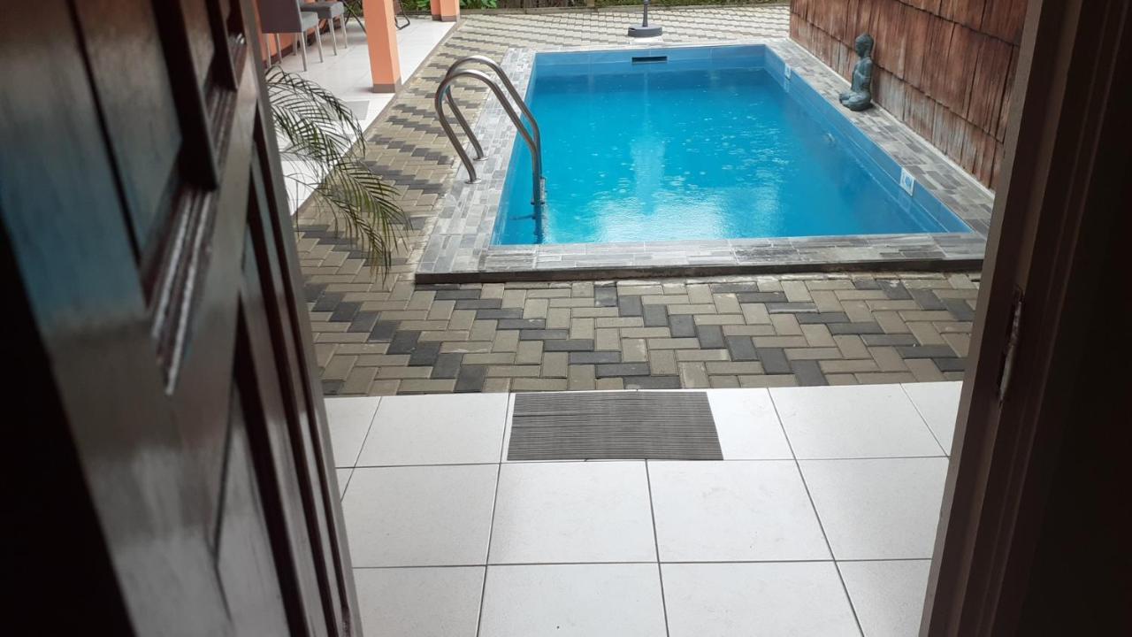 Max Garden And Pool Daire Paramaribo Dış mekan fotoğraf